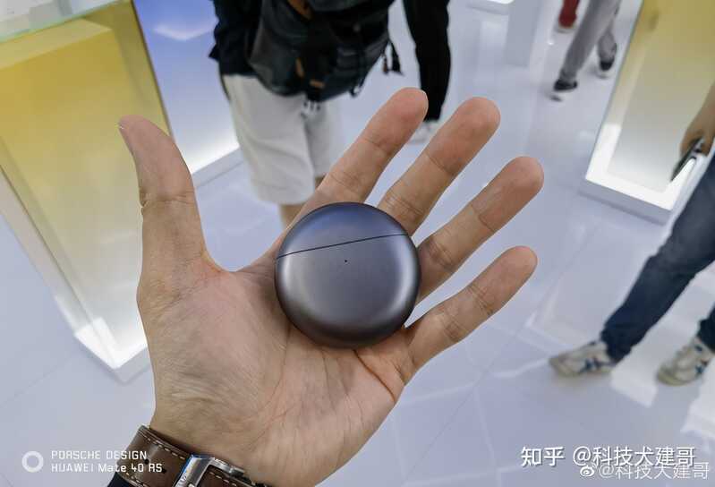 「一文汇总」华为发布显示器、耳机、笔记本、智慧屏等多款新品-6.jpg