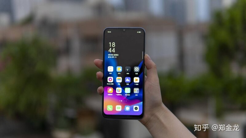 如何评价 Realme 9 月 1 日发布的真我 V3，这个配置 999 元 ...-7.jpg