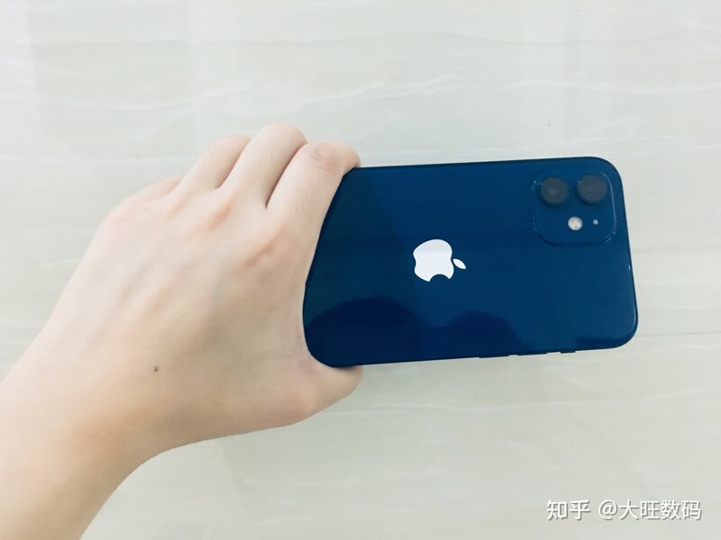 如何评价iphone12?-1.jpg