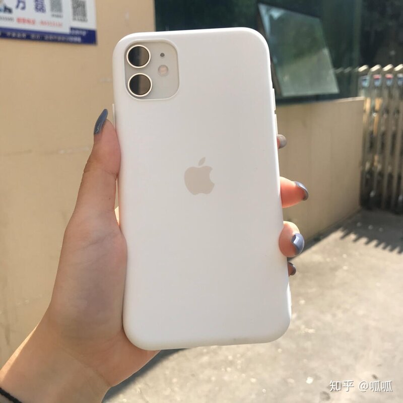 iPhone11与iPhone11pro有什么实质上的区别?-1.jpg