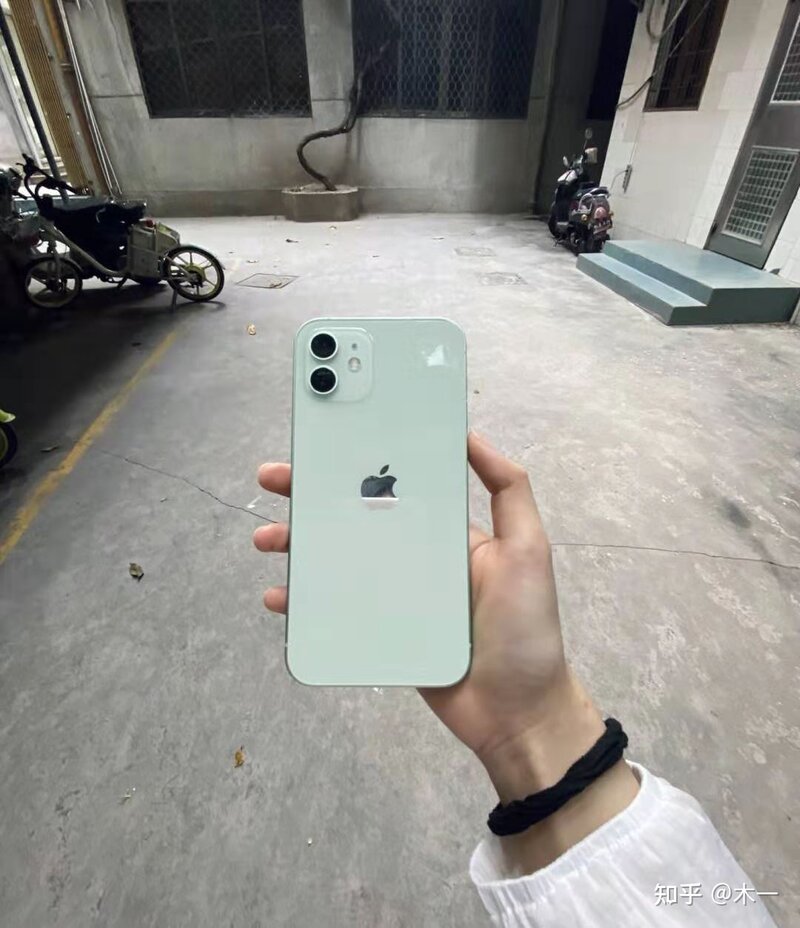 11pro和iphone 12选哪个？-1.jpg