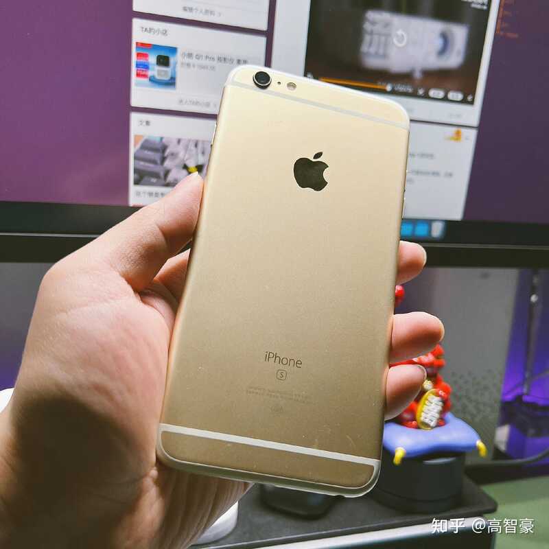 为什么有人会一直更换 iPhone 8，也不买新的手机？iPhone 8 ...-1.jpg