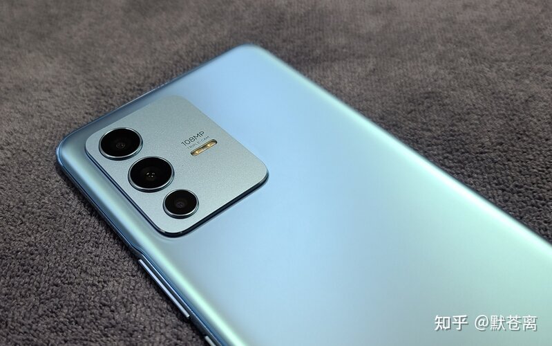 如何评价 12 月 22 日 vivo 发布的 S12 系列？-1.jpg