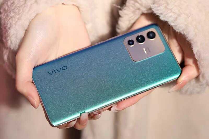 12 月 22 日发布的 vivo S12 和 S12 Pro，两款手机有什么 ...-3.jpg