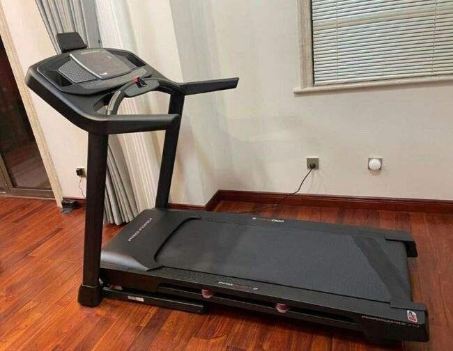 闲鱼公布 2021 年度十大无用商品，其中美容健身产品占据 ...-2.jpg