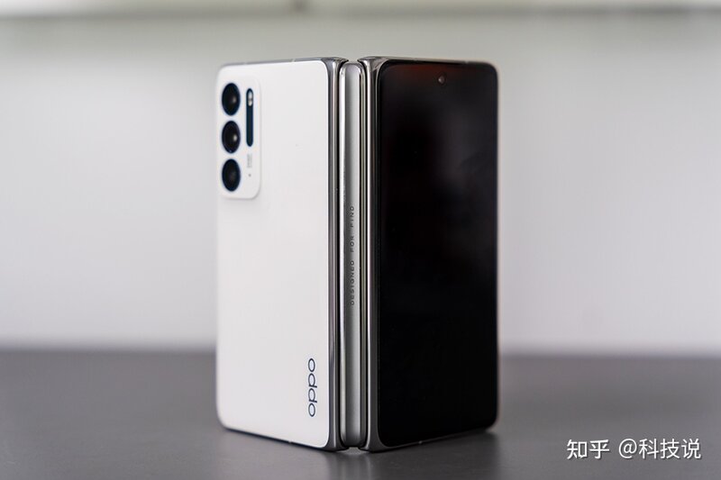 最近想买个折叠屏，OPPO 新出的那个怎么样？有用过的吗 ...-2.jpg