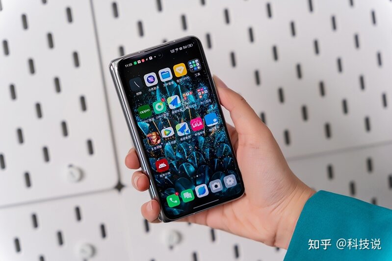 最近想买个折叠屏，OPPO 新出的那个怎么样？有用过的吗 ...-5.jpg