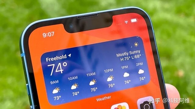 iPhone14外观被曝光，给人感觉一言难尽，iPhone13已变相 ...-4.jpg