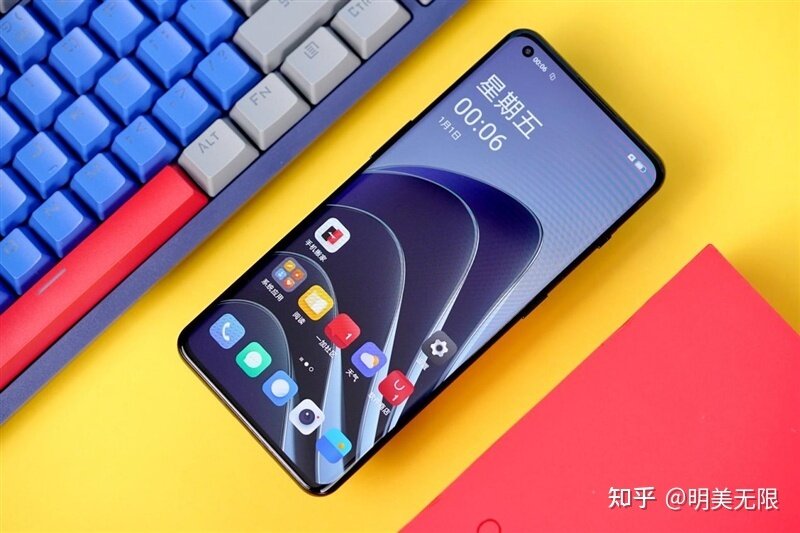 如何评价一加 10 Pro 手机？有哪些亮点与槽点？-1.jpg