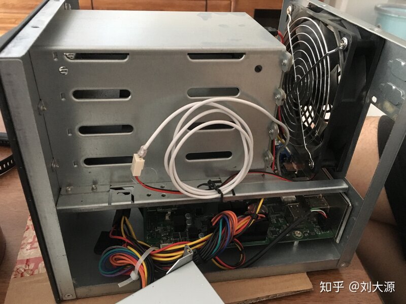 使用蜗牛矿渣搭建家用nas-22.jpg