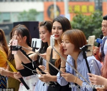 陈小春带货翻车，商家要回41万！到底是谁出了错？-2.jpg