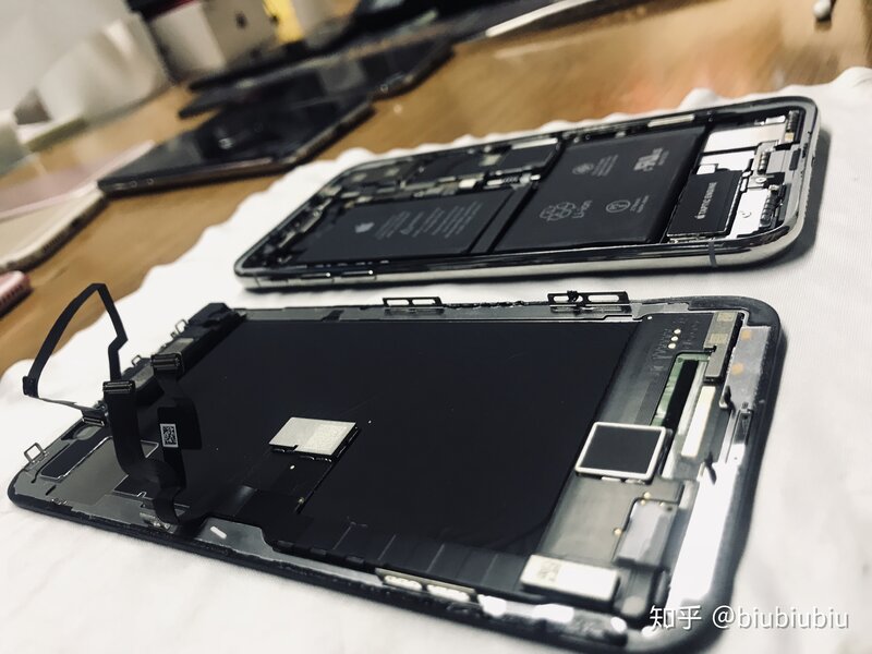 iPhone11后盖玻璃碎了怎样修最划算?-7.jpg