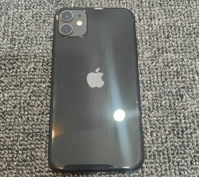 网友买iPhone11仅用两天被反锁，只因贪便宜买了ID机！-1.jpg