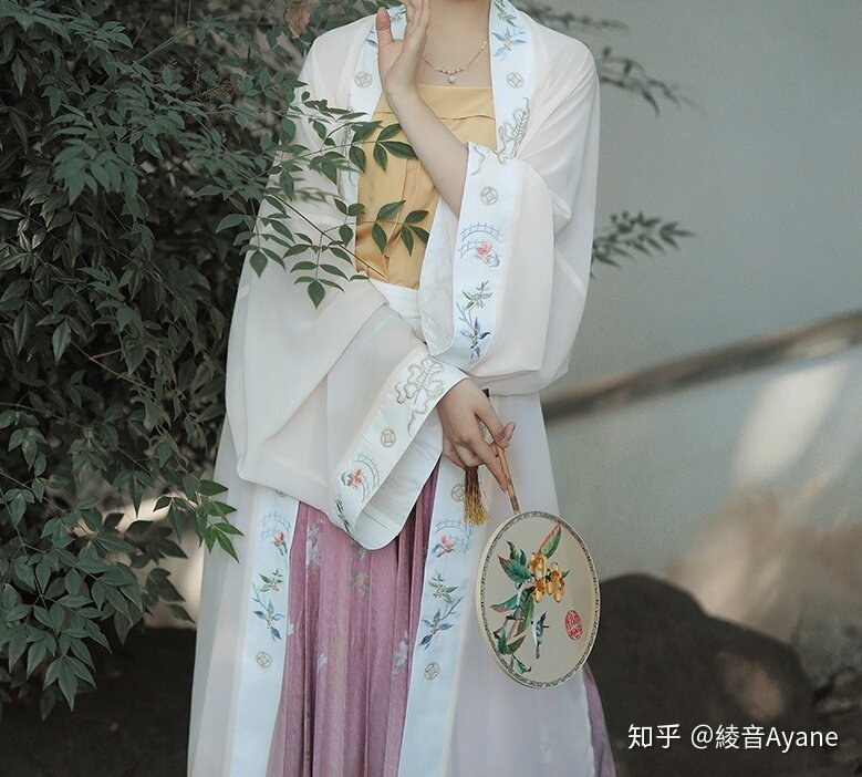 某宝上有那些好看的汉服种草？-5.jpg