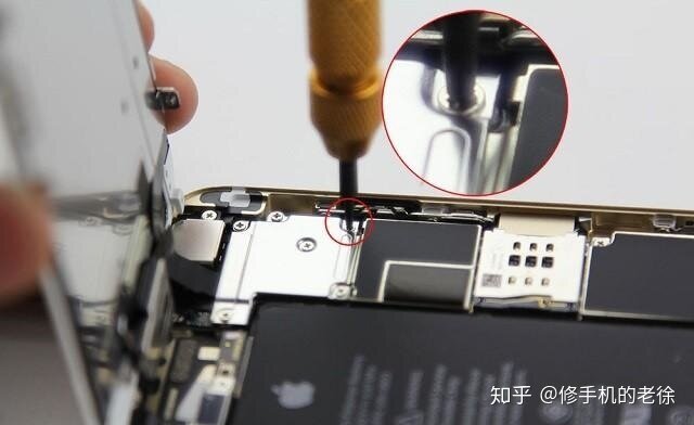 上家拆机导致iPhone6屏幕不显示，揭秘苹果手机螺丝孔下的 ...-1.jpg