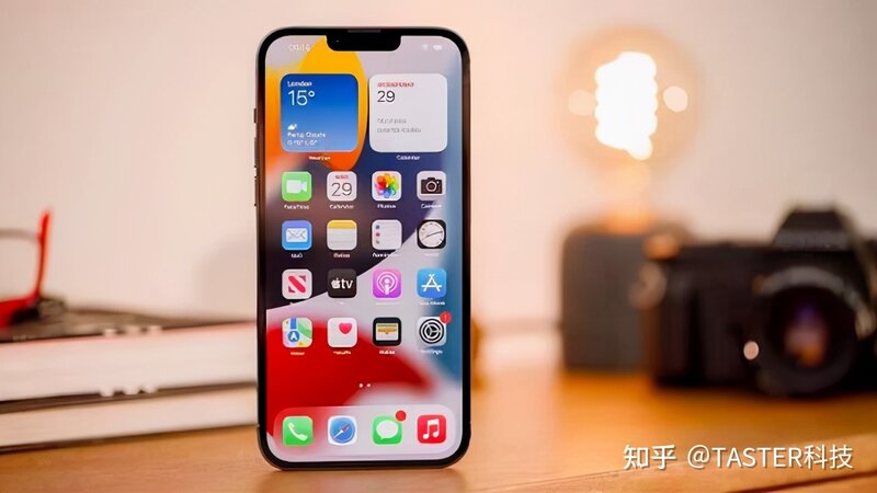 真香机！苹果机皇iPhone13ProMax降至8300元价位，趁快递 ...-3.jpg