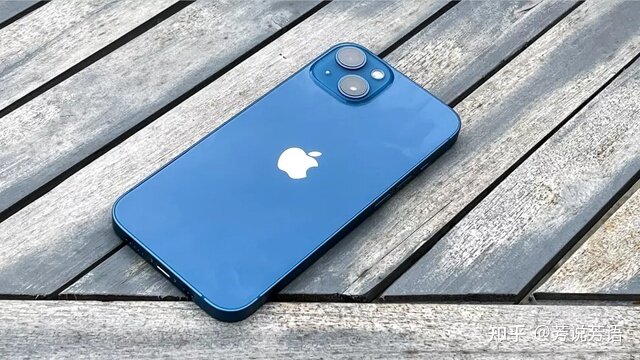 iPhone13售价已跌破5300元，现在入手合适吗？-6.jpg