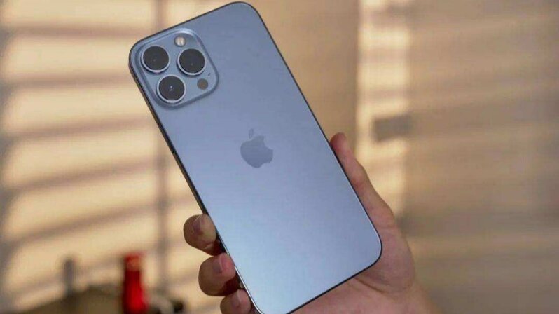 如何评价 2022 年3 月红米和 iPhone 的手机销量包揽前十 ...-2.jpg