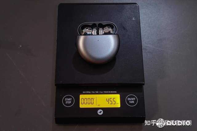 华为 FreeBuds 4E评测，三频走向均衡，支持跨系统无缝 ...-28.jpg