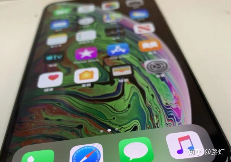 iphone xs max二手可以卖多少钱？-1.jpg