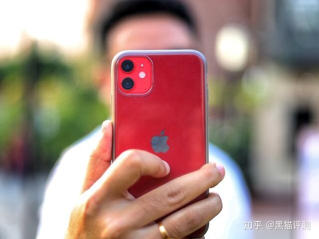 苹果重拳出击，iPhone 12“禁修令”再次升级，果粉注意了-3.jpg