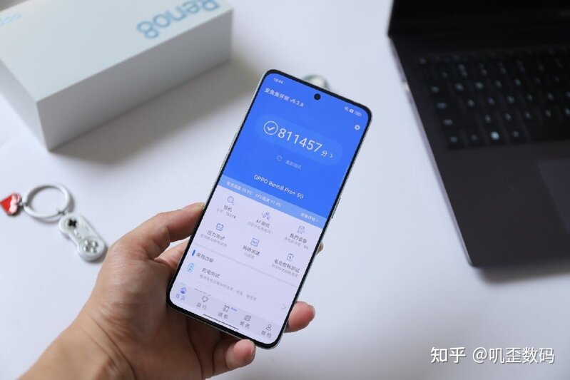 OPPO Reno8 Pro+首发评测：聊聊真实优缺点和我的使用感受-6.jpg