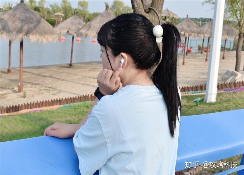 颜值不输苹果，价格吊打AirPods，QCY AilyPods上手体验-9.jpg