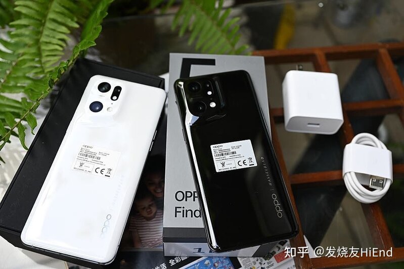 OPPO Find X5 Pro 开箱，哈苏专业影像联名加持，拍摄能力 ...-3.jpg