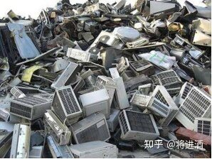 旧电子产品闲置怎么办？可千万别乱扔-2.jpg