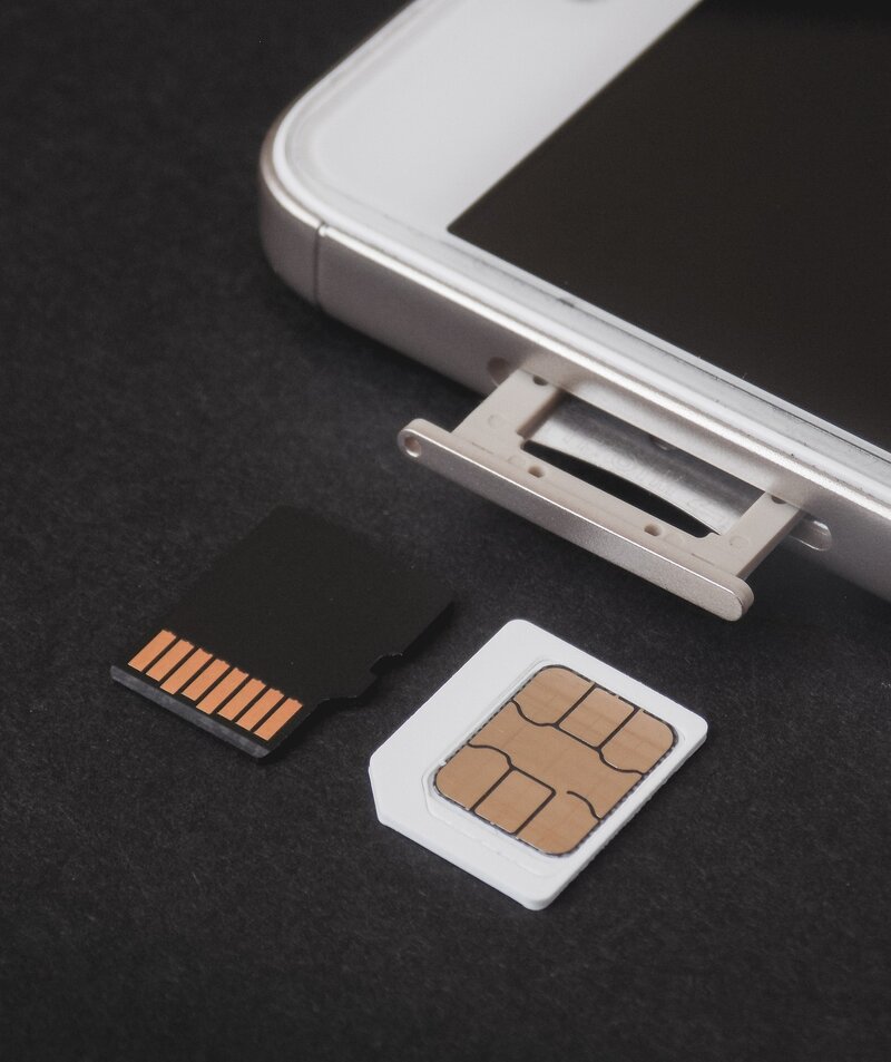 iPhone14 部分机型或取消 SIM 卡槽 ，如何解读此举？-2.jpg