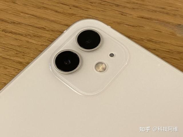 iPhone12最新售价确定，标配版本已跌破4000元大关，果粉 ...-3.jpg