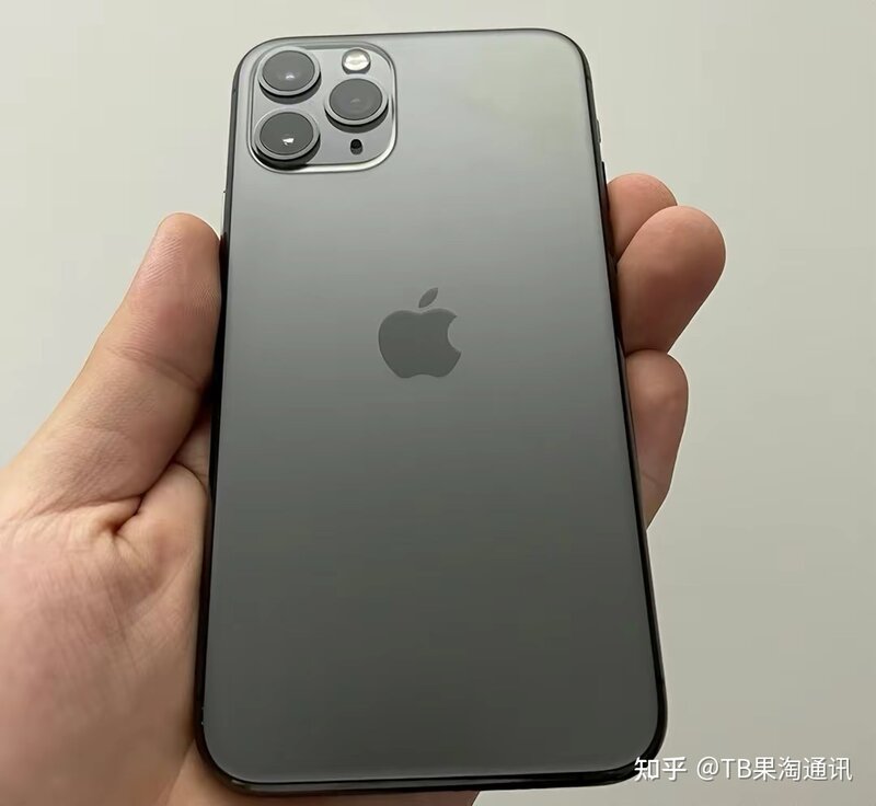 一粉丝买iPhone11Pro资源机翻车，不仅是扩容机，还改了 ...-1.jpg