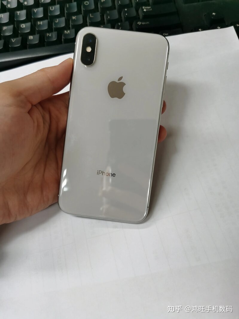 现在二手iphoneX、xr、xs、xsmax还值得入手吗？-1.jpg