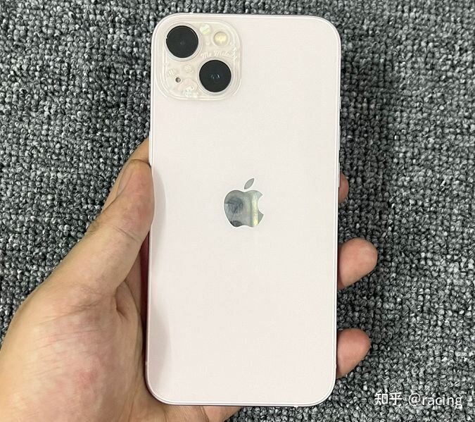 血亏，粉丝5200买有锁iPhone13，网友：都能买国行全新机了！-2.jpg