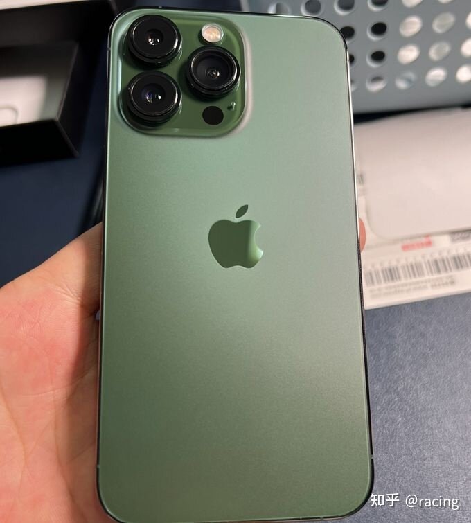 粉丝4700买卡贴iPhone13Pro，成色极品，价格实惠，缺点也 ...-2.jpg