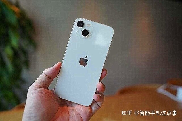 苹果手机别乱选，这四款实力很强，但不包括iPhone14！-5.jpg