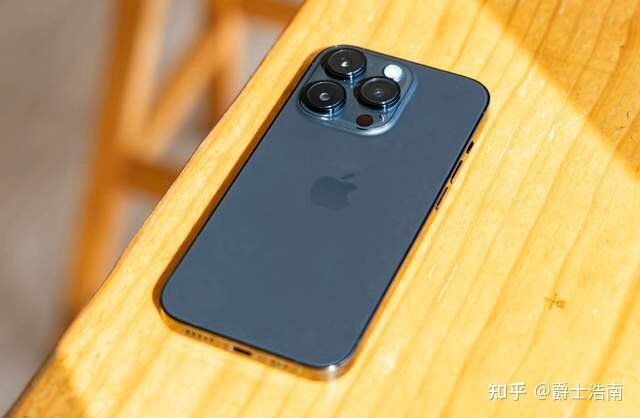 iPhone14Pro首发翻车问题汇总，你们还敢买吗？-1.jpg