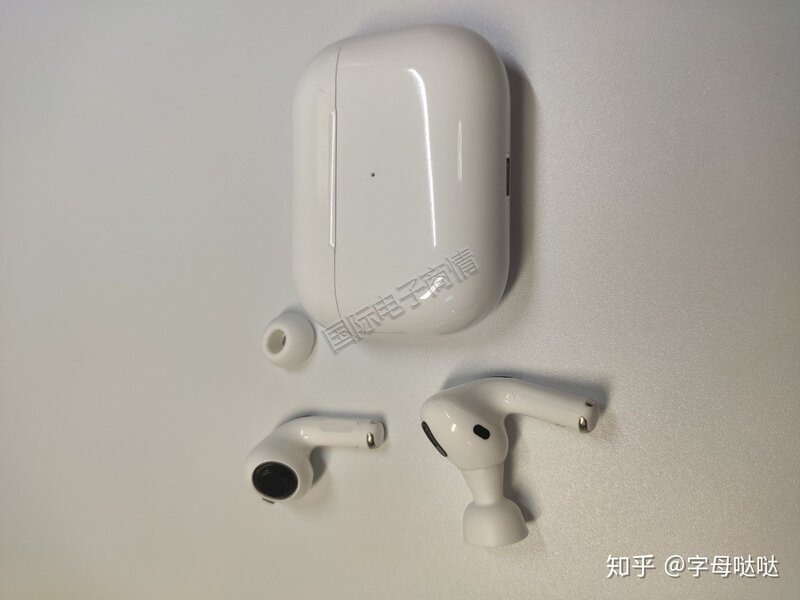 垃圾佬 之 拆解黑网版 AirPods Pro ：华强北TWS的最强版本！-4.jpg