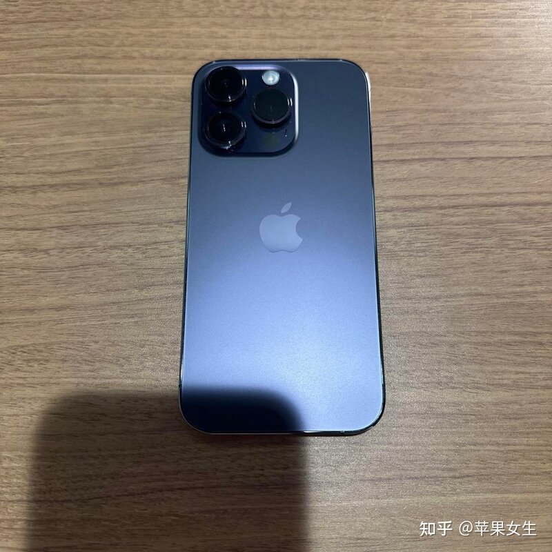 iPhone 14 Pro销量火爆，基本款无人问津-1.jpg