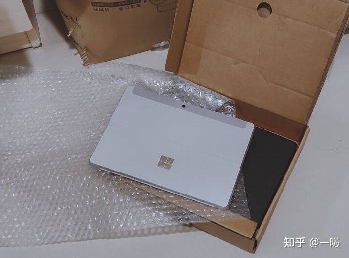 廉价的学生党Surface？ 微软Surface Go 简单体验-3.jpg