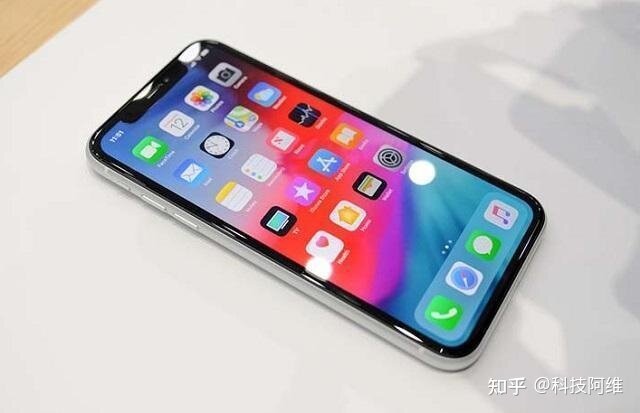 用了3年的iPhoneXR打算换机，买苹果12还是iPhone13？看 ...-2.jpg