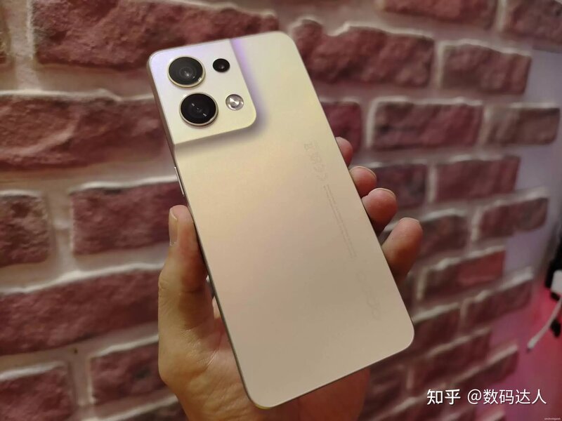 OPPO Reno8手机怎么样？-3.jpg