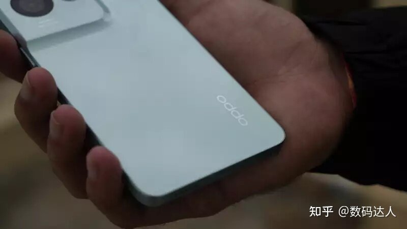 OPPO Reno8手机怎么样？-2.jpg