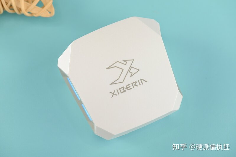拒绝同质化，红海中的另类机甲TWS耳机，西伯利亚S2-4.jpg