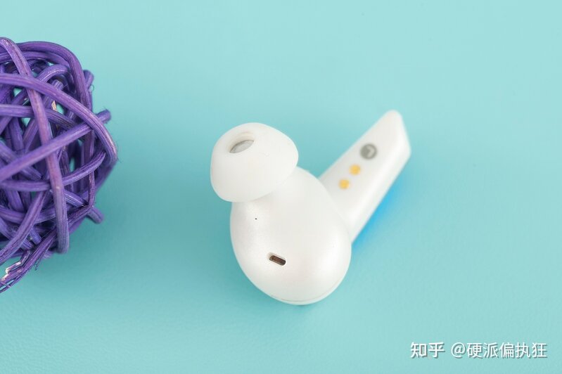 拒绝同质化，红海中的另类机甲TWS耳机，西伯利亚S2-10.jpg