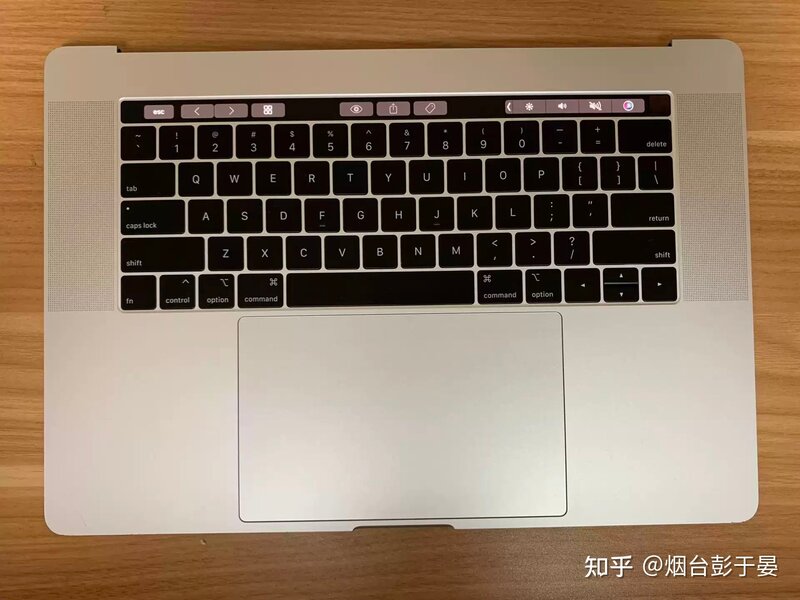 特价无头MacBook Pro MR932 18款15寸 标配 16G 256G-8.jpg