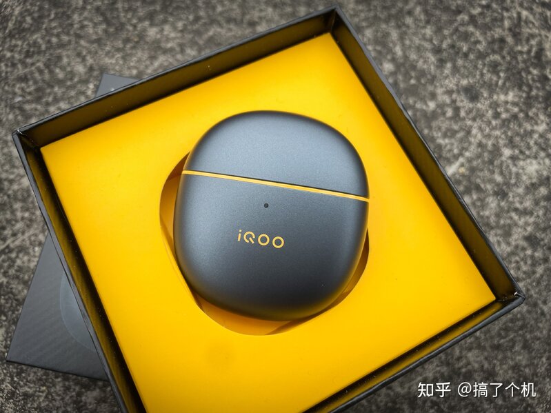 iQOO TWS Air 游戏真无线耳机正式亮相，该款耳机有哪些 ...-2.jpg