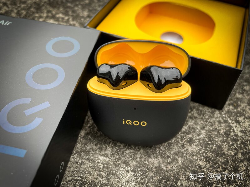 iQOO TWS Air 游戏真无线耳机正式亮相，该款耳机有哪些 ...-4.jpg