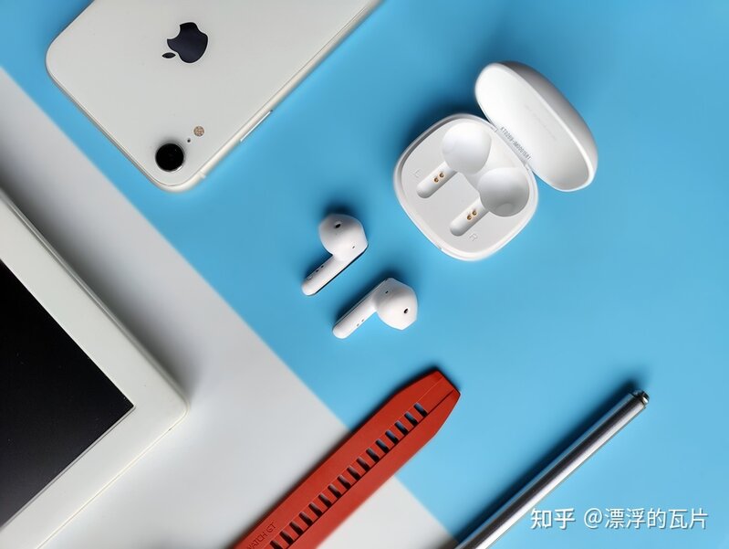 戴耳机不舒服？可以试试这款半入耳的，音质还不错！JBL ...-1.jpg
