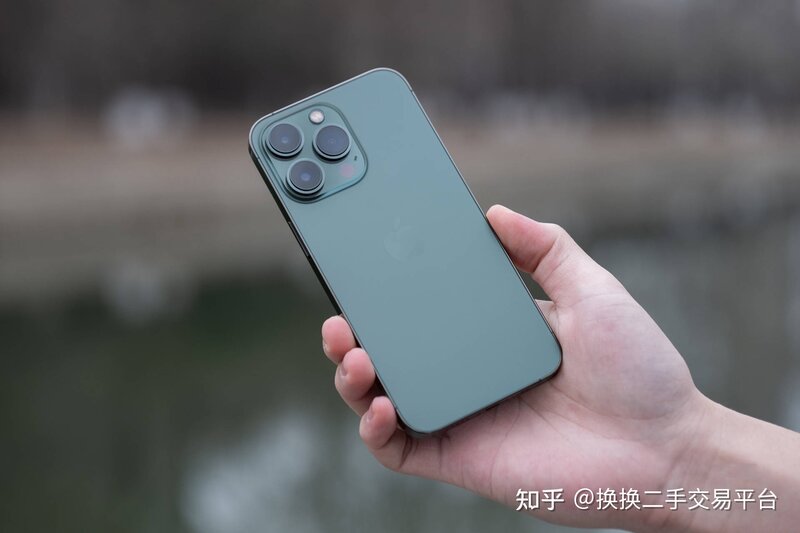 二手手机估价多少？了解这些标准轻松辨别-1.jpg